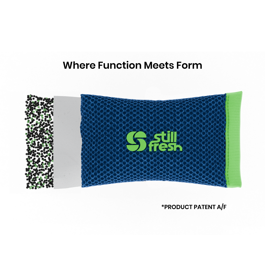 a 3D cutout of the pouch sliced to shown the ingredients of STILLFRESH